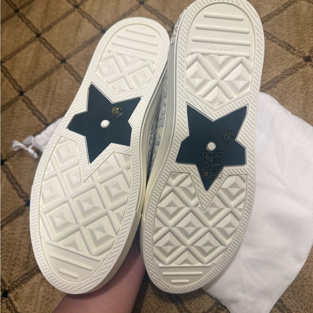 Dior Women's Gray Sneakers - Picture 7 of 7